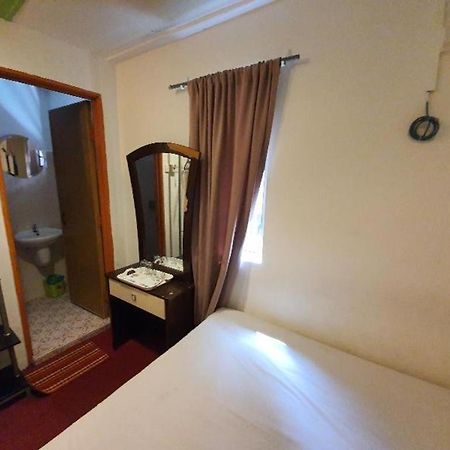 Oyo 1167 Rest And Go Hotel Klang Exterior foto